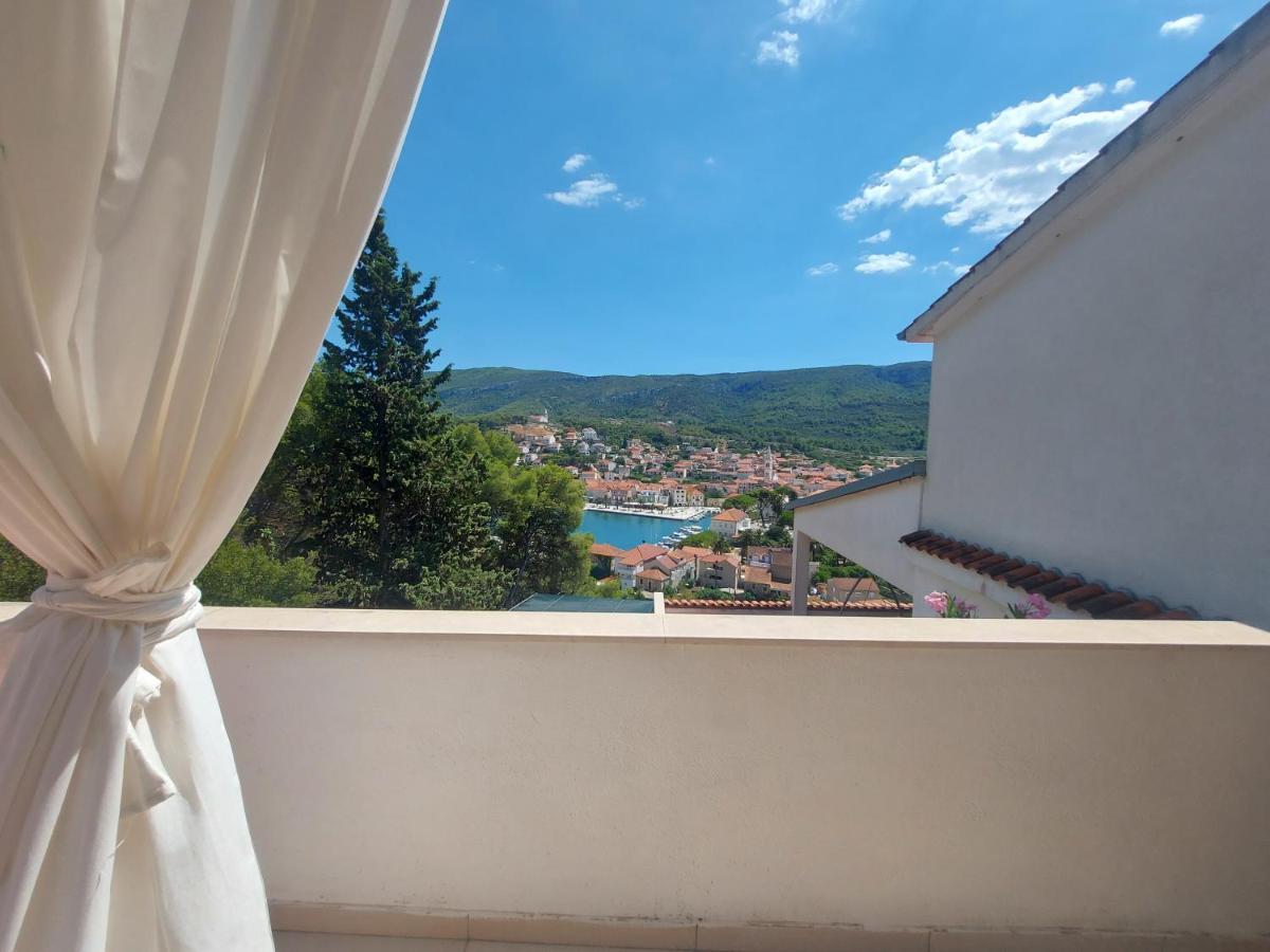 Apartman Marina Sa Parkingom Jelsa  Dış mekan fotoğraf