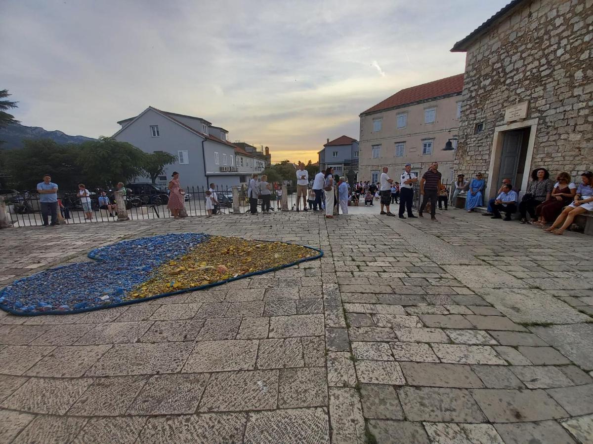 Apartman Marina Sa Parkingom Jelsa  Dış mekan fotoğraf