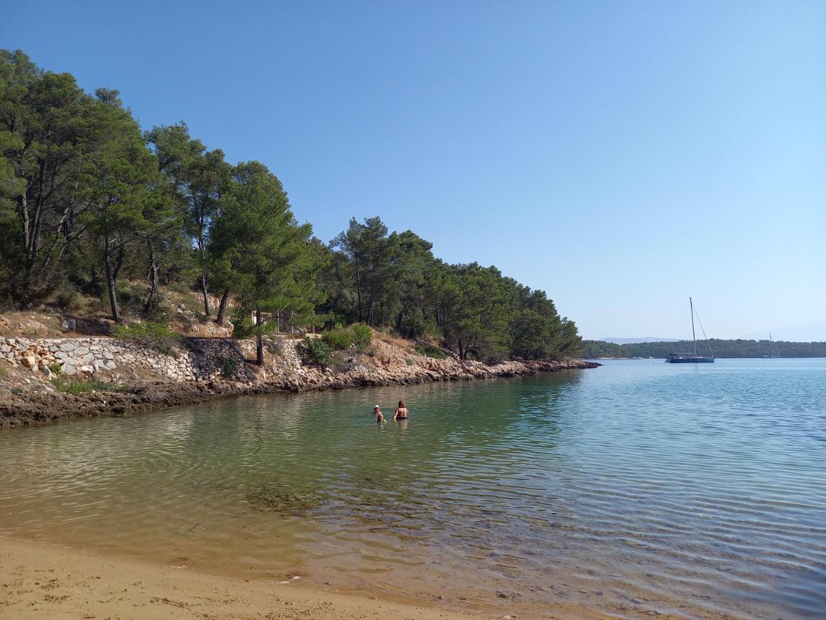 Apartman Marina Sa Parkingom Jelsa  Dış mekan fotoğraf